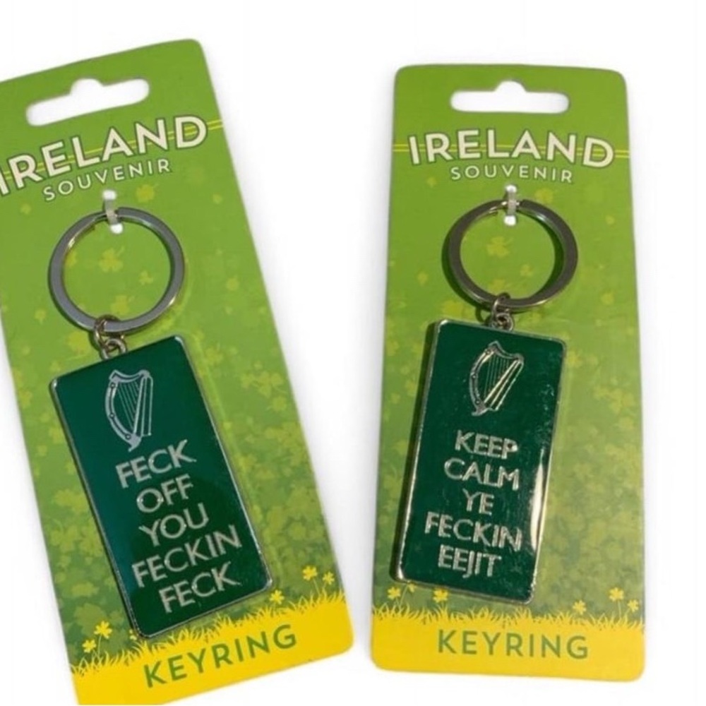Green Ireland Souvenir Keyring Set
